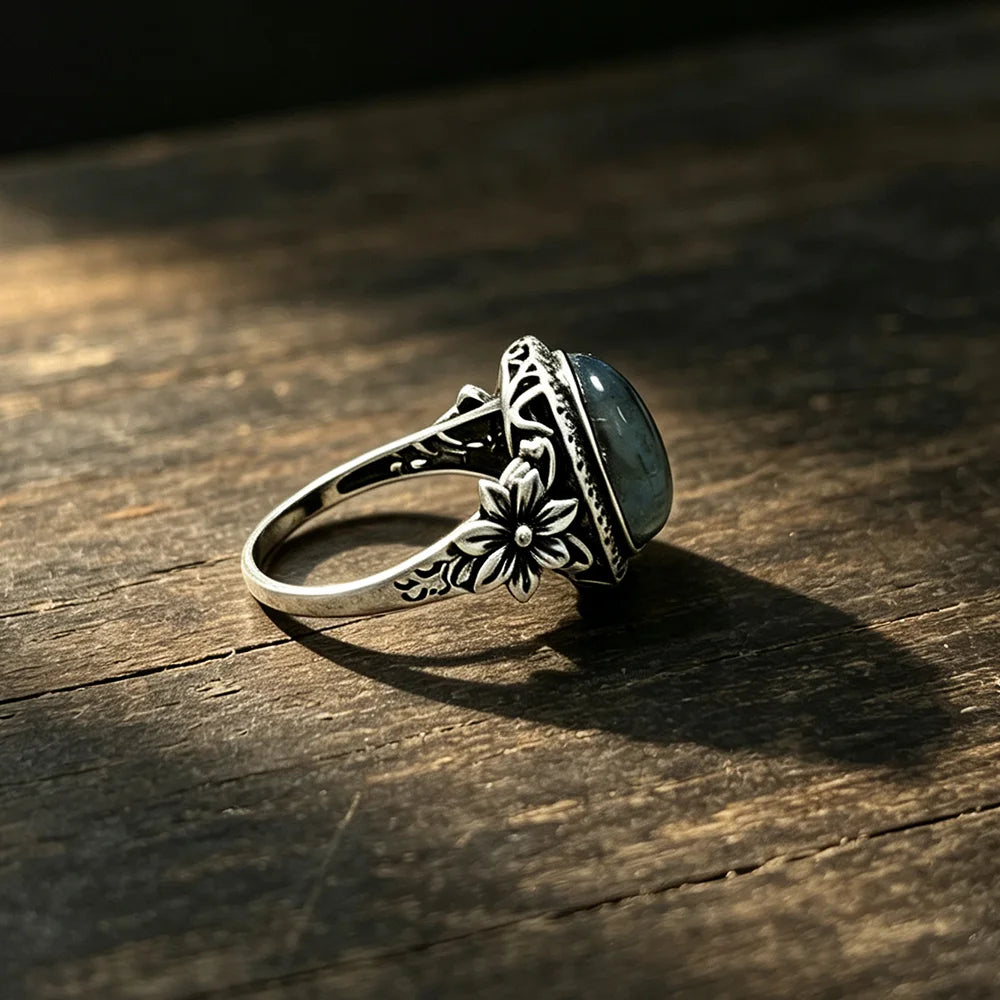 Δαχτυλίδι αντικέ στυλ με λαβραδορίτη 