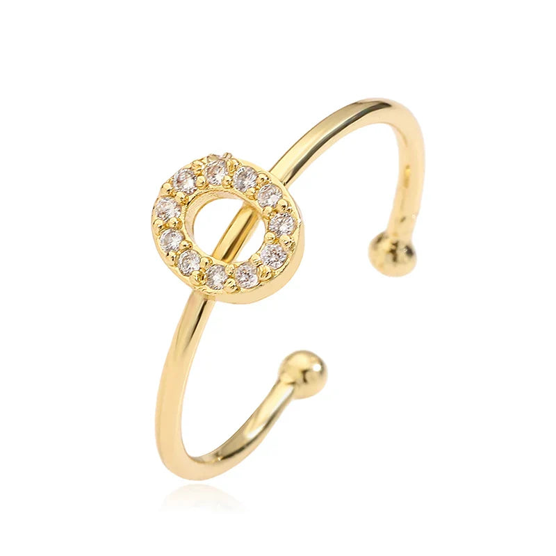 Ρυθμιζόμενο εξατομικευμένο δαχτυλίδι με αρχικό o