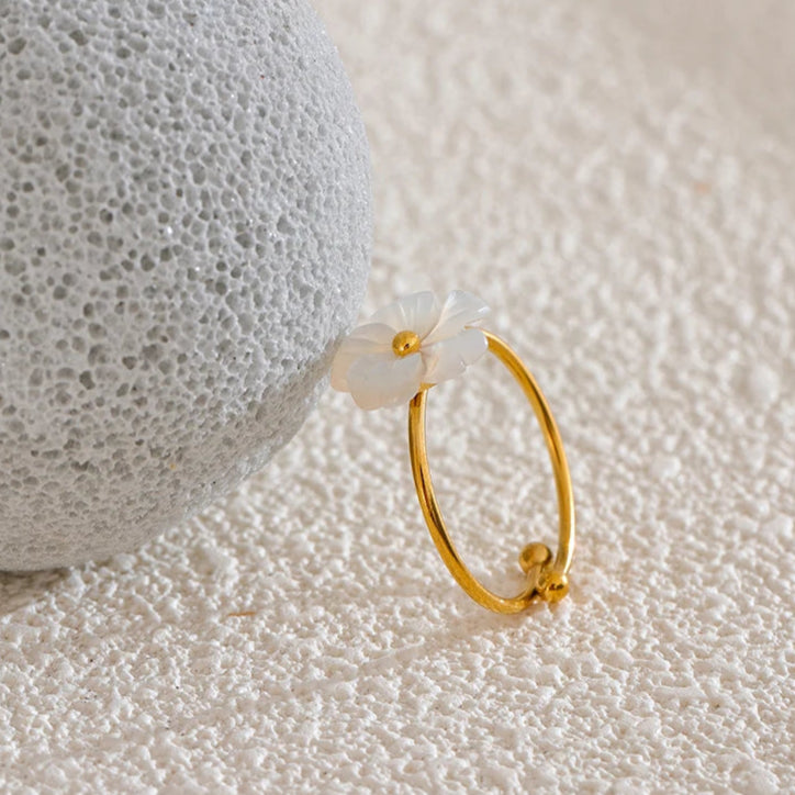 Δαχτυλίδι δαχτυλίδι με λουλούδι μαργαρίτας