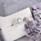 Δαχτυλίδι Οβάλ με Πέτρα Φεγγαριού και Ζιρκόνιο