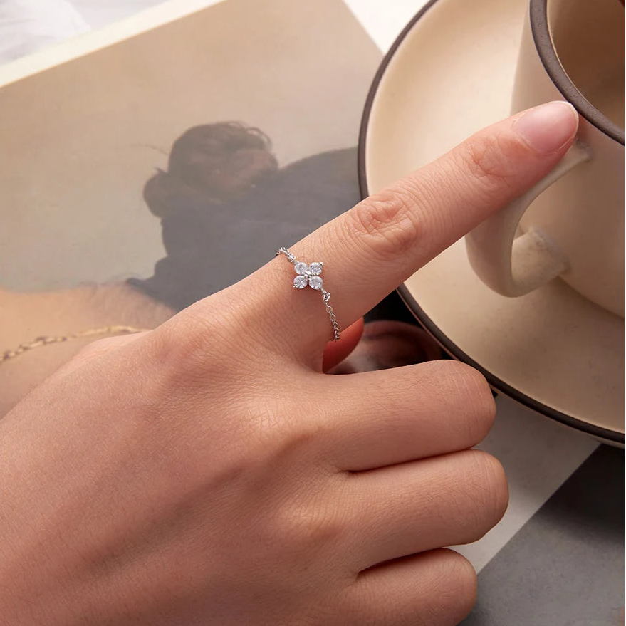 Δαχτυλίδι με τετράφυλλο τριφύλλι από ζιρκόν