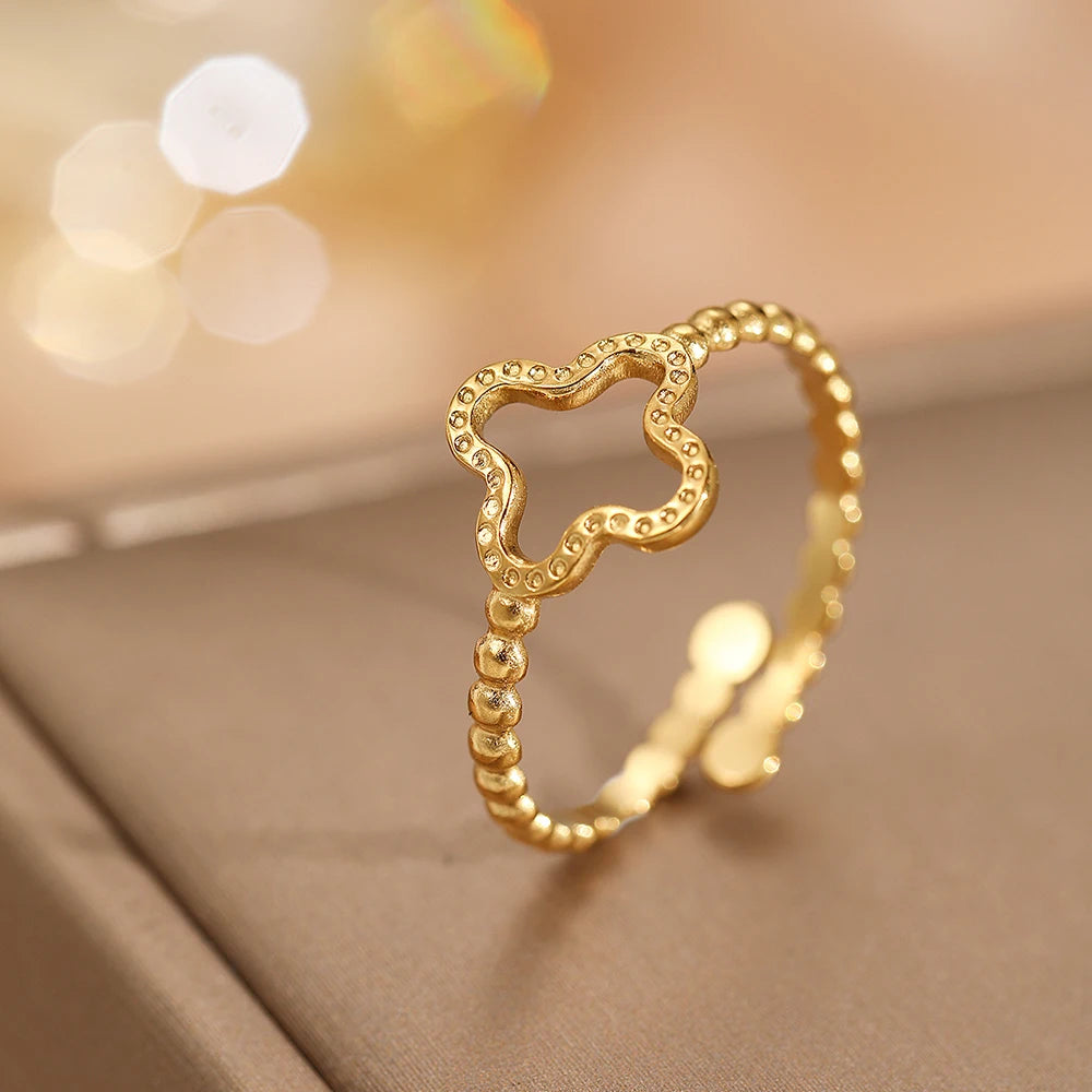 Δαχτυλίδι με τριφύλλι 4 φύλλων για γυναίκες χρυσό