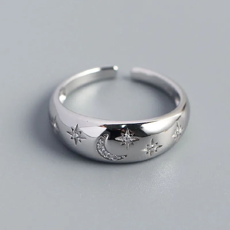 Bague bombée "constellation" croissant de lune et étoiles argent