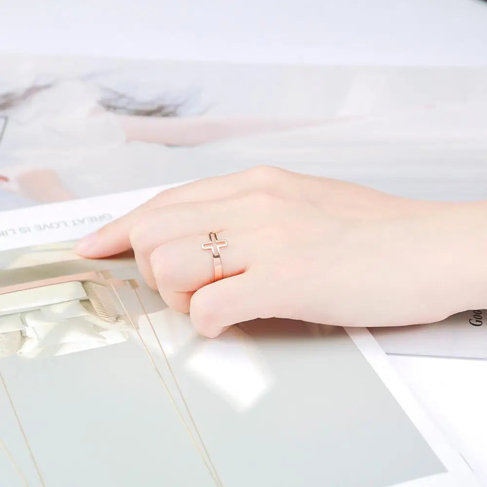 Δαχτυλίδι Διακριτικός Σταυρός