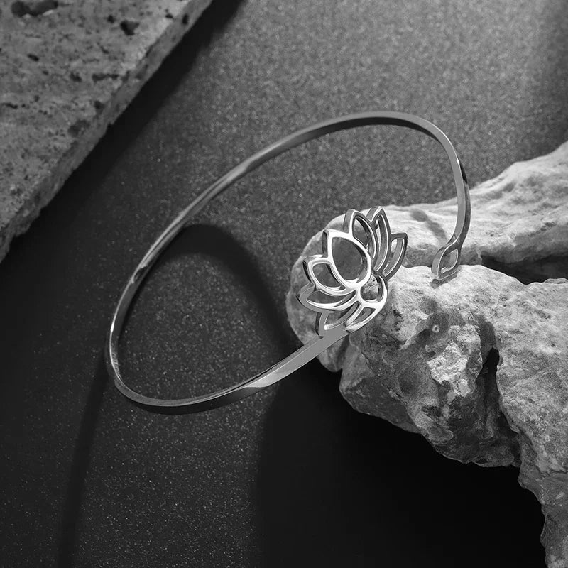 Λεπτό δαχτυλίδι Λωτός για γυναίκες ασήμι