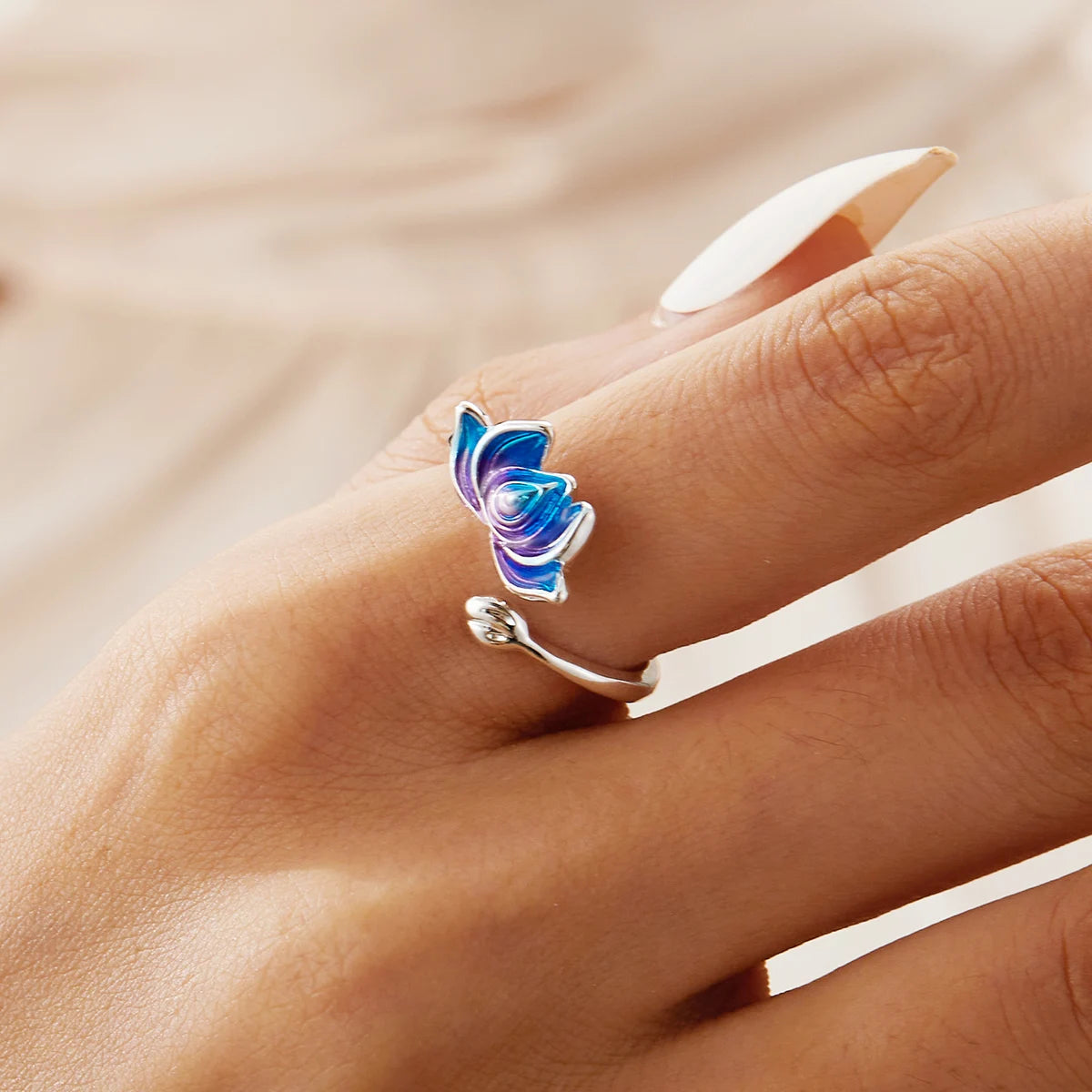 Δαχτυλίδι Λωτός σε Ασημί Χρώμα