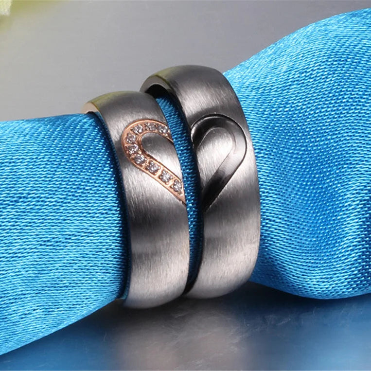 Δαχτυλίδι Απόδειξη Αγάπης "Σ' αγαπώ" με Μαύρη Καρδιά ή Μαύρο Κρύσταλλο