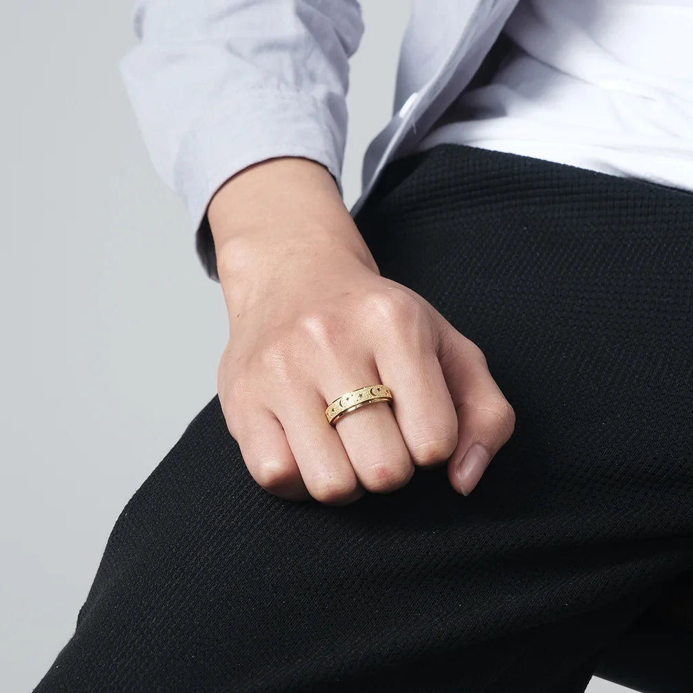 Δαχτυλίδι Περιστρεφόμενο με Ημισέληνους για Άντρες χρυσό