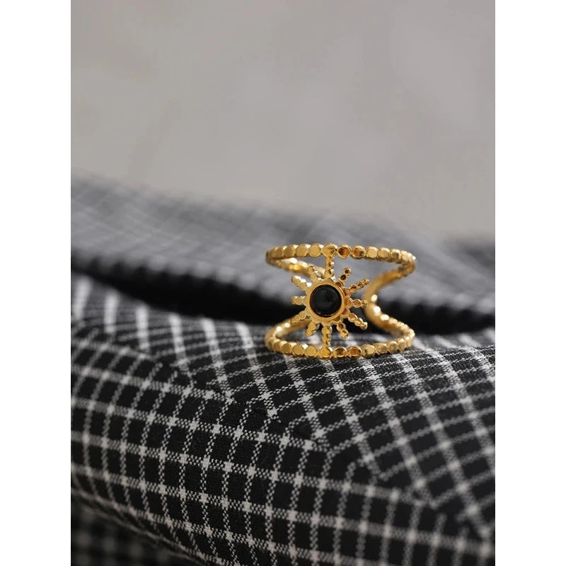 Δαχτυλίδι Ήλιος με Μαύρη Πέτρα