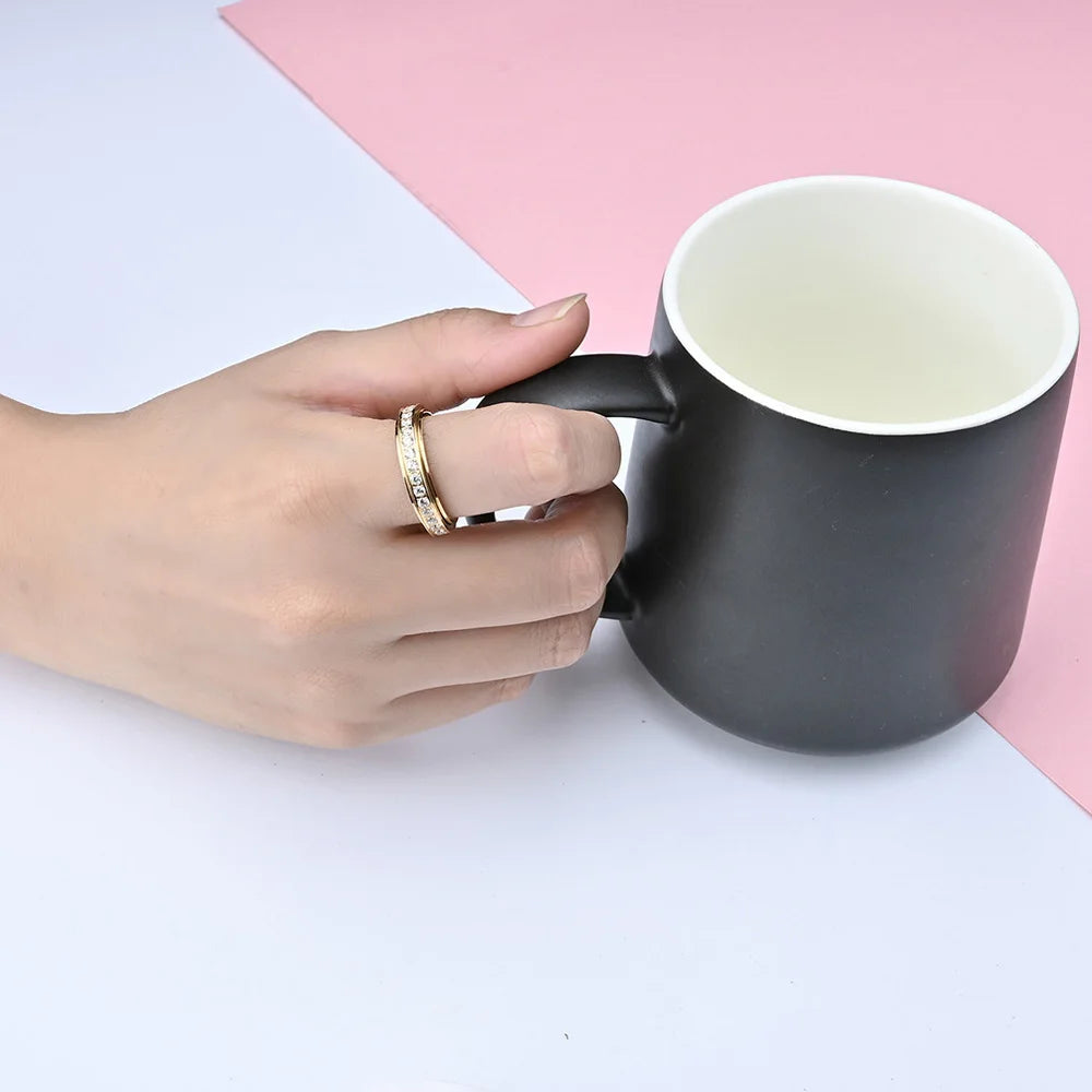 Δαχτυλίδι Περιστρεφόμενο Αντι-Στρες με Ζιρκόν 