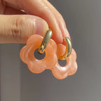 Σκουλαρίκια Κρίκοι με Λουλούδι από Ρητίνη