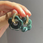 Σκουλαρίκια Κρίκοι με Λουλούδι από Ρητίνη