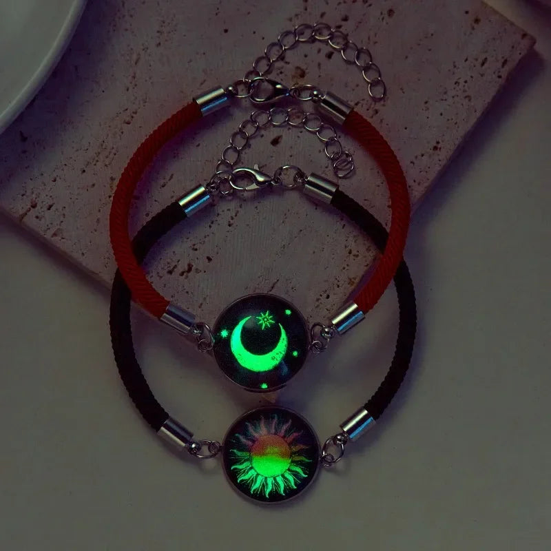 Βραχιόλι με Ημισέληνο και Φωτεινό Ήλιο κόκκινο και μαύρο