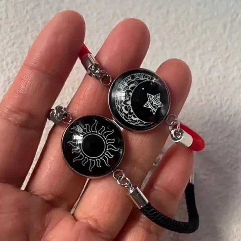 Βραχιόλι με Ημισέληνο και Φωτεινό Ήλιο κόκκινο και μαύρο
