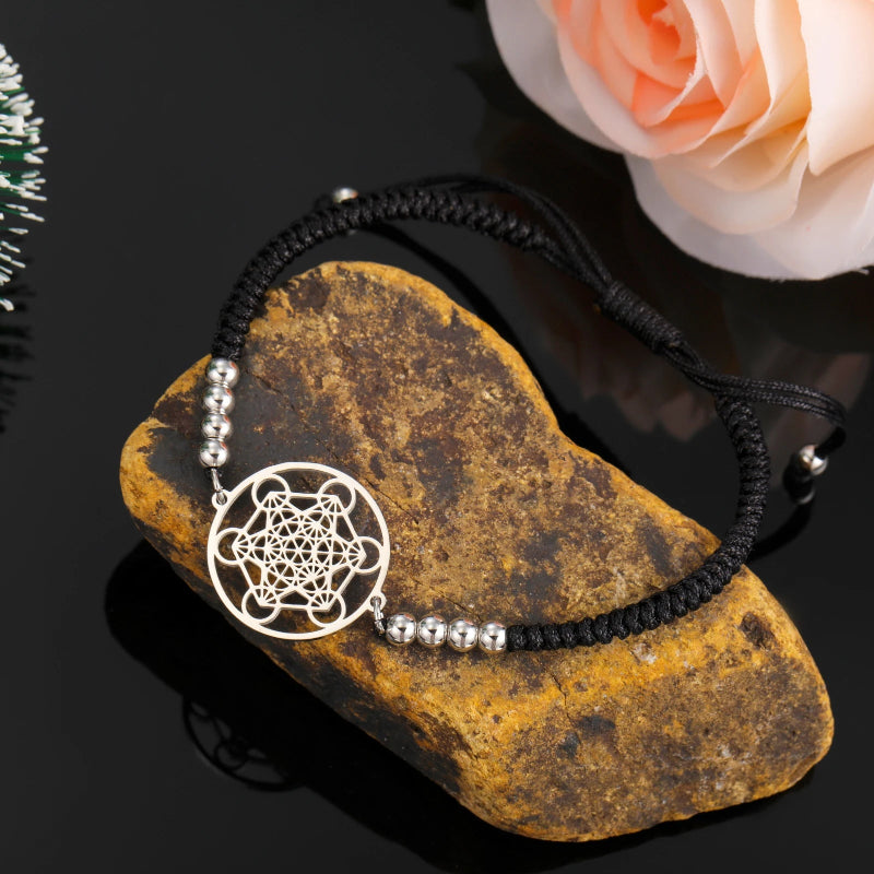 Μαύρο Βραχιόλι με Χρωματιστό Κύβο του Μετατρόν