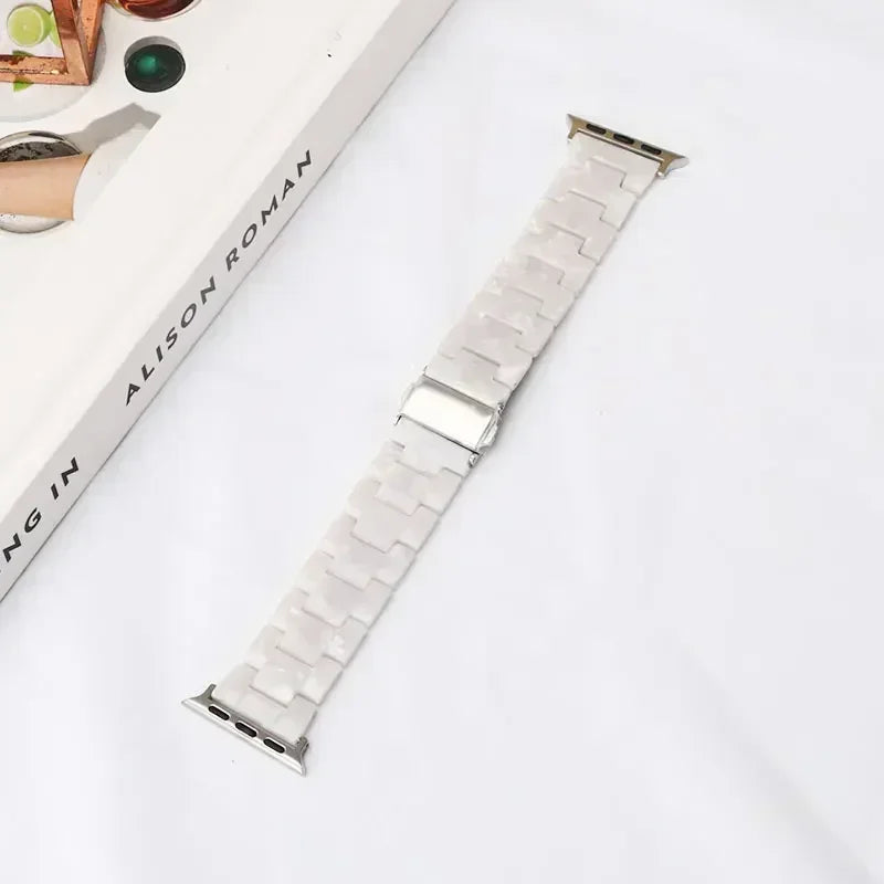 Ανταλλακτικό βραχιόλι για <span data-glossary-id="Apple Watch">Apple Watch</span> από ρητίνη σε λευκό χρώμα