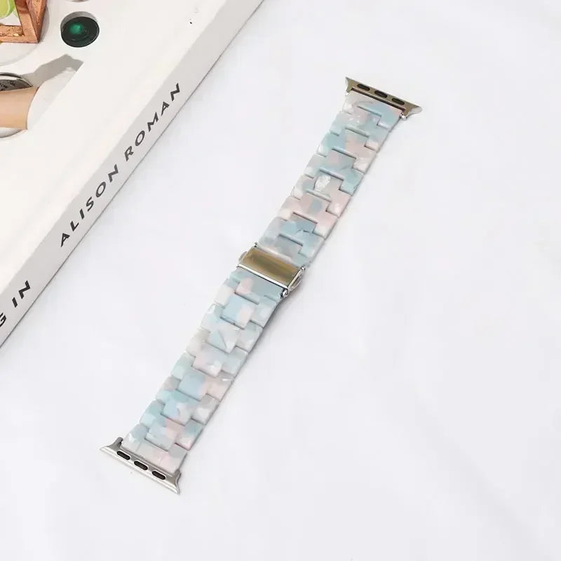 Ανταλλακτικό βραχιόλι για <span data-glossary-id="Apple Watch">Apple Watch</span> από ρητίνη σε λευκό και μπλε χρώμα