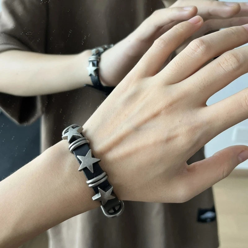 Βραχιόλι σε Vintage στυλ με μαύρα αστέρια