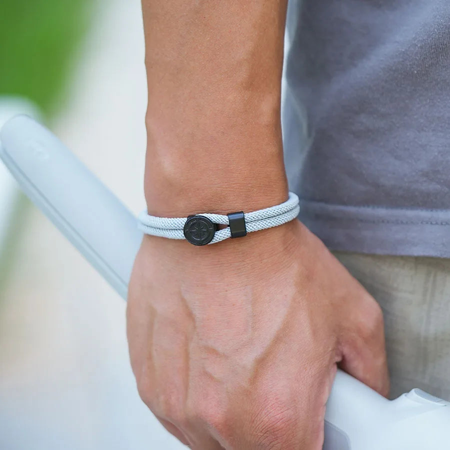 Βραχιόλι με σκοινί και μαύρη πυξίδα ρόδα των ανέμων γκρι