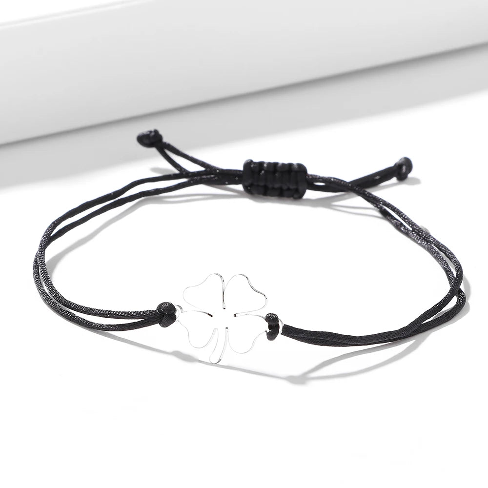 Βραχιόλι από σχοινί με τετράφυλλο τριφύλλι γούρι μαύρο και ασημί