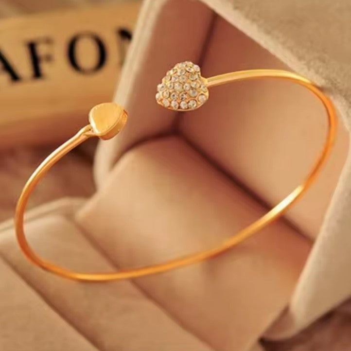 Ρετρό Βραχιόλι με Καρδιά και Κρύσταλλο 