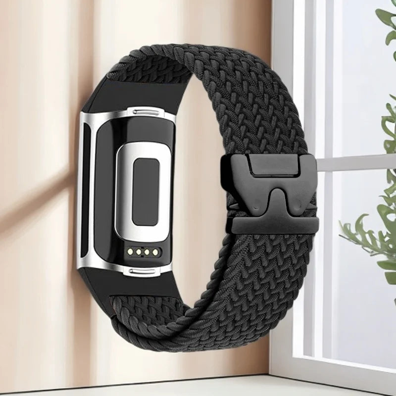 Πλεκτό βραχιόλι για το ρολόι Fitbit Charge 5, Charge 6 μαύρο
