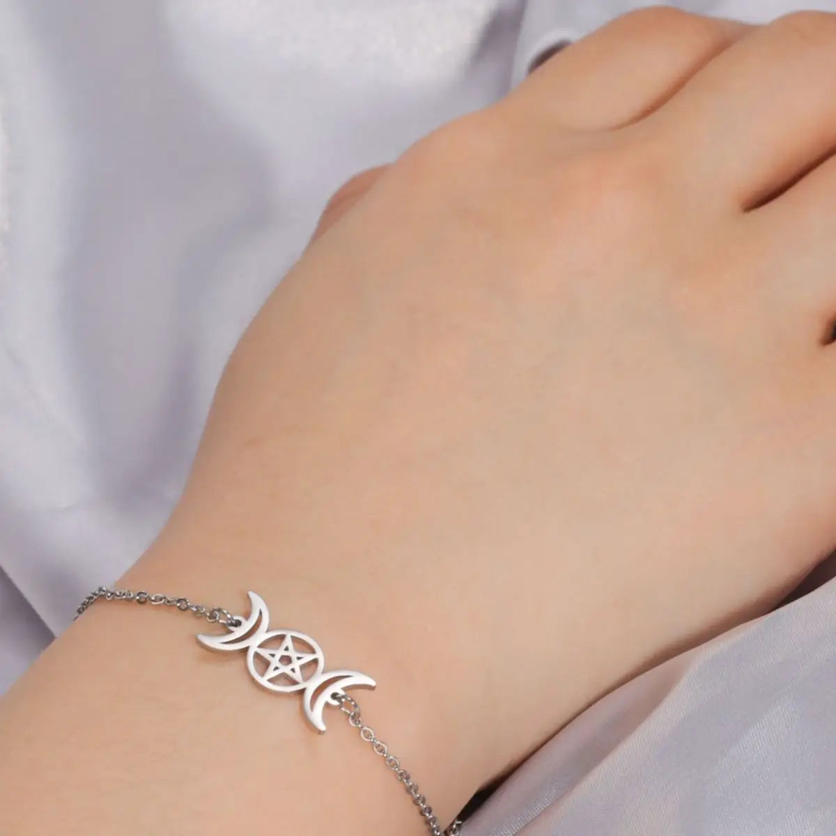 Βραχιόλι Τριπλή Σελήνη Μαγειρία Γουρμέττα Γουίκαν ασήμι