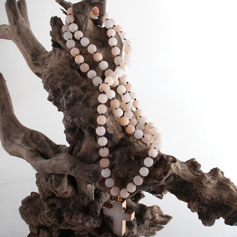 Κολιέ με σταυρό κομπολόι από φυσικές πέτρες μπεζ