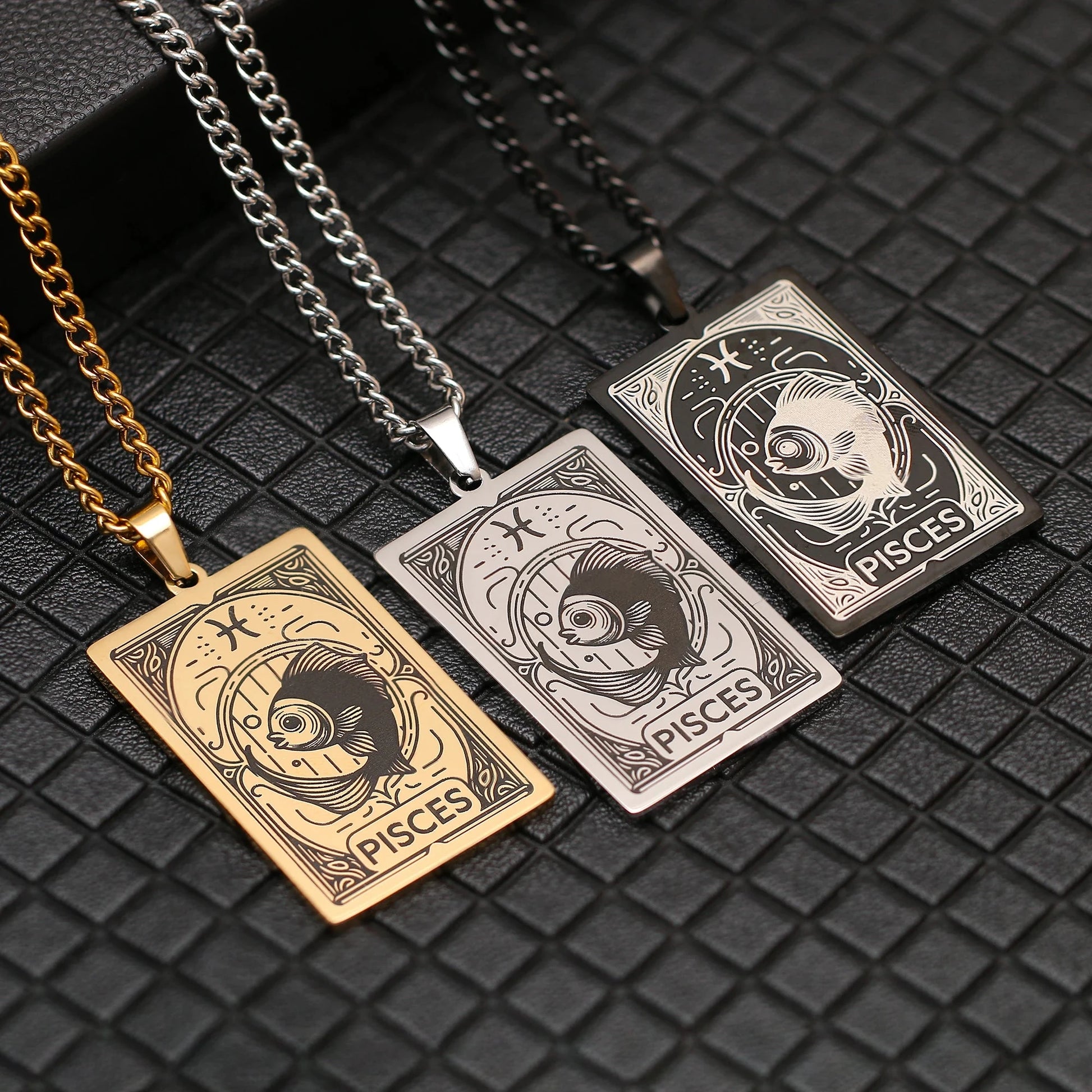 Κολιέ με όμορφο μενταγιόν με το ζώδιο του ζωδιακού κύκλου