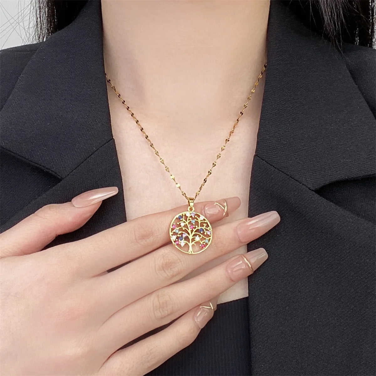 Κολιέ με μενταγιόν Δέντρο της Ζωής με πολύχρωμο ζιρκόν