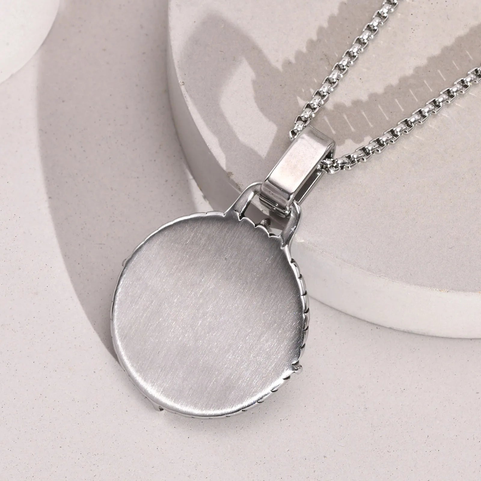 Κολιέ με μενταγιόν πυξίδα ρόδα των ανέμων για άντρες