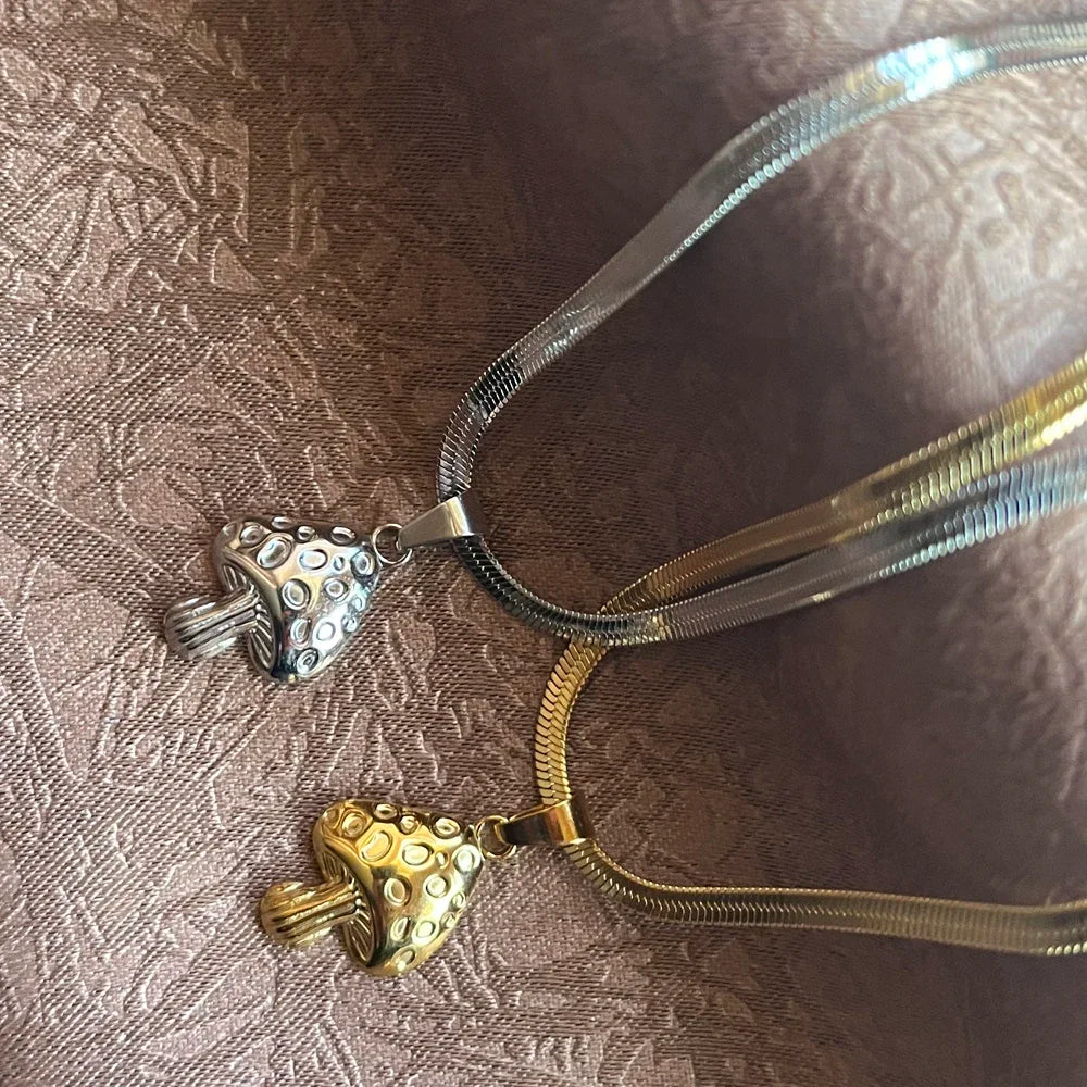 Κολιέ με μενταγιόν μανιτάρι χρυσό