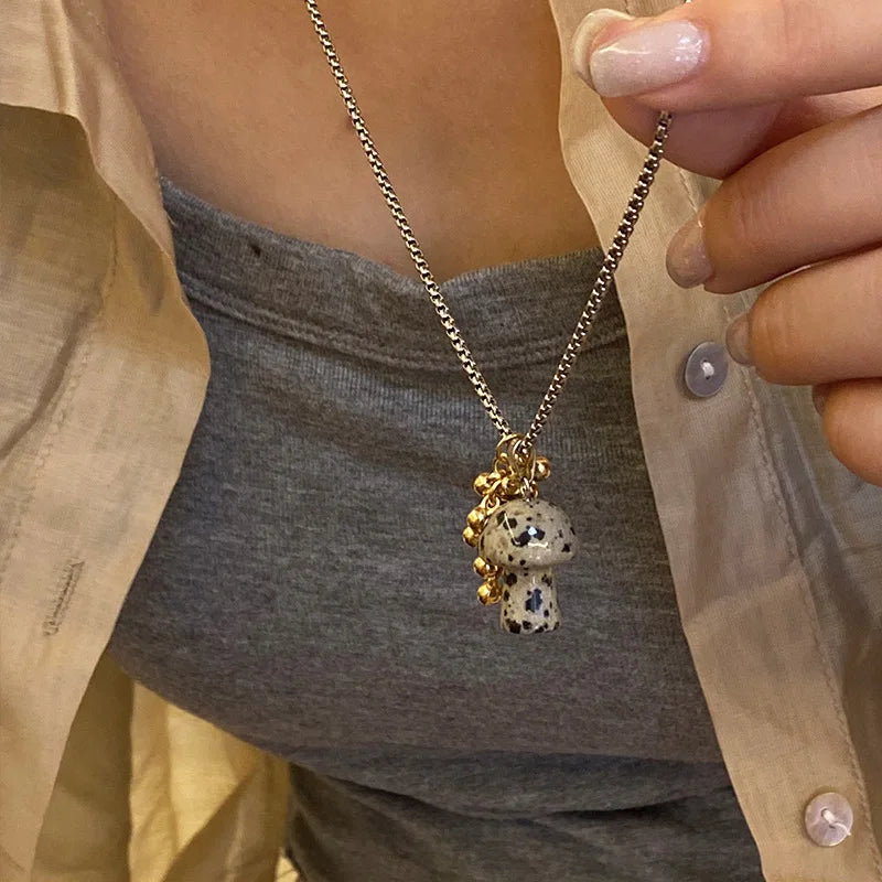 Κολιέ με Φθινοπωρινό Μανιτάρι Μενταγιόν μάτι τίγρης