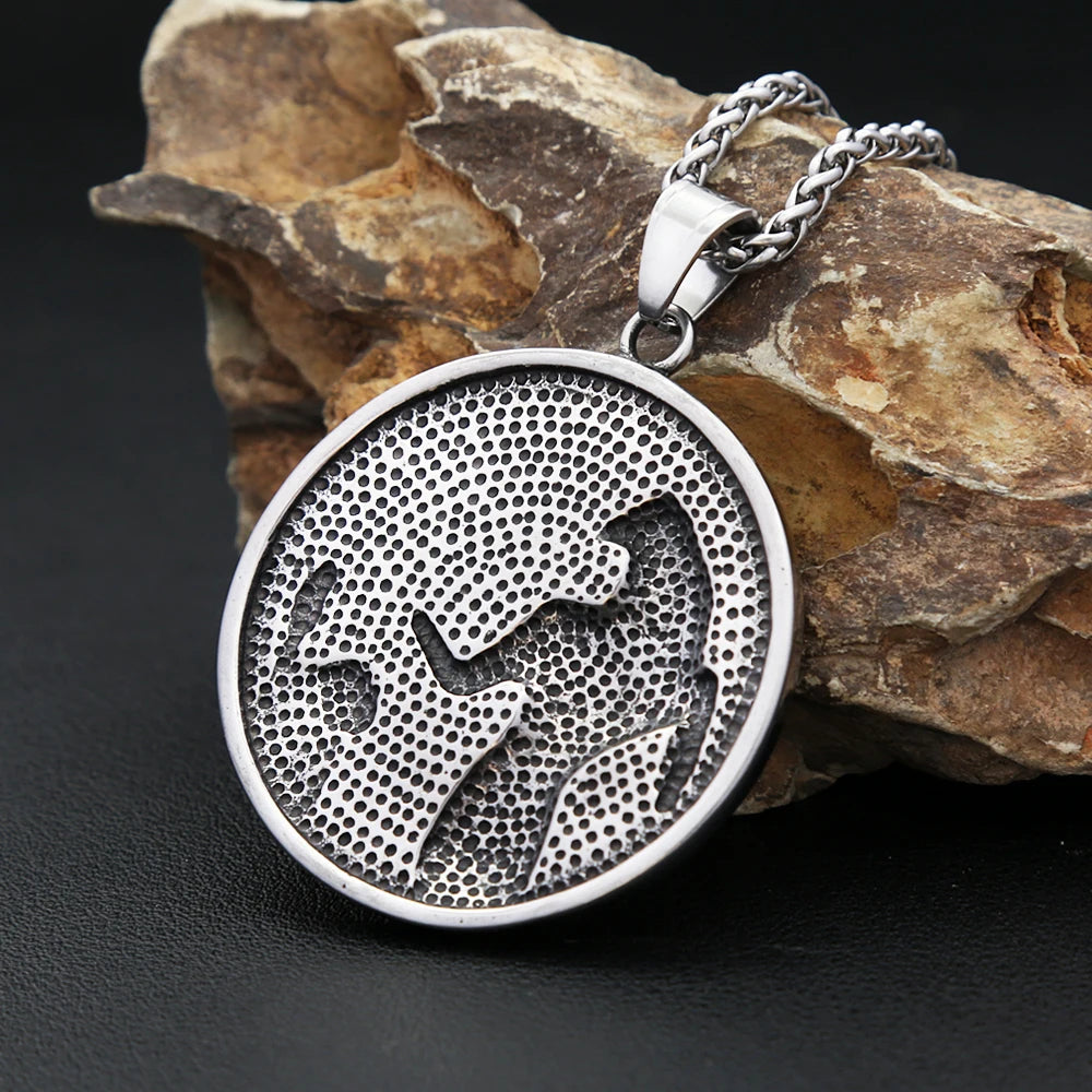 Κολιέ με μενταγιόν του Άνουβις