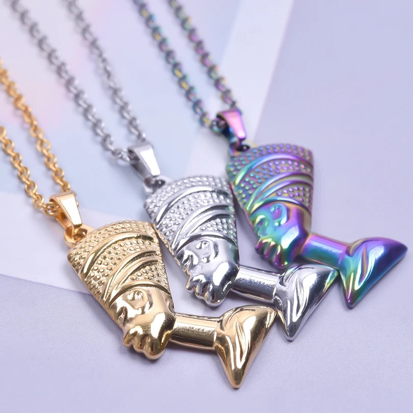 Collier avec Pendentif de Nefertiti argent