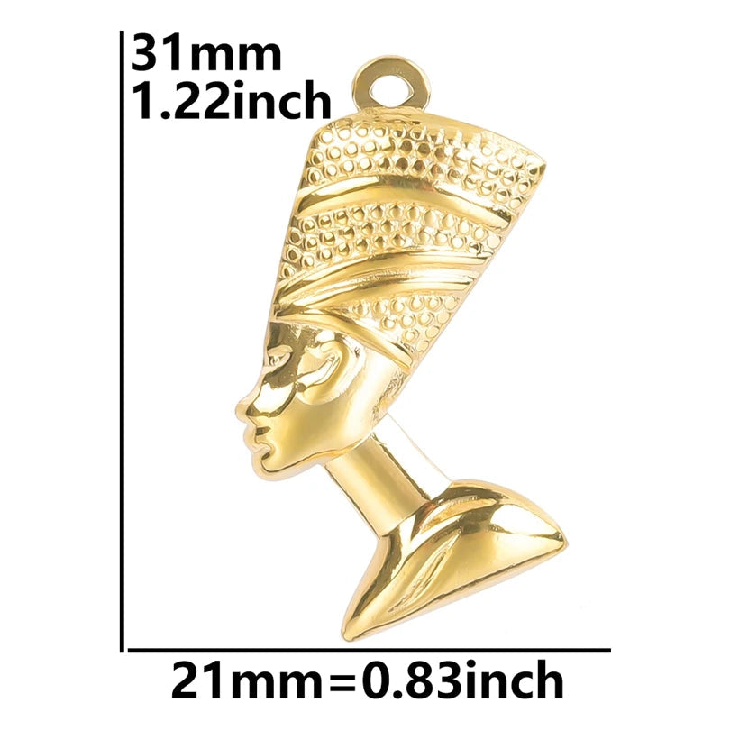 Κολιέ με Αιγυπτιακό μενταγιόν της Νεφερτίτης 