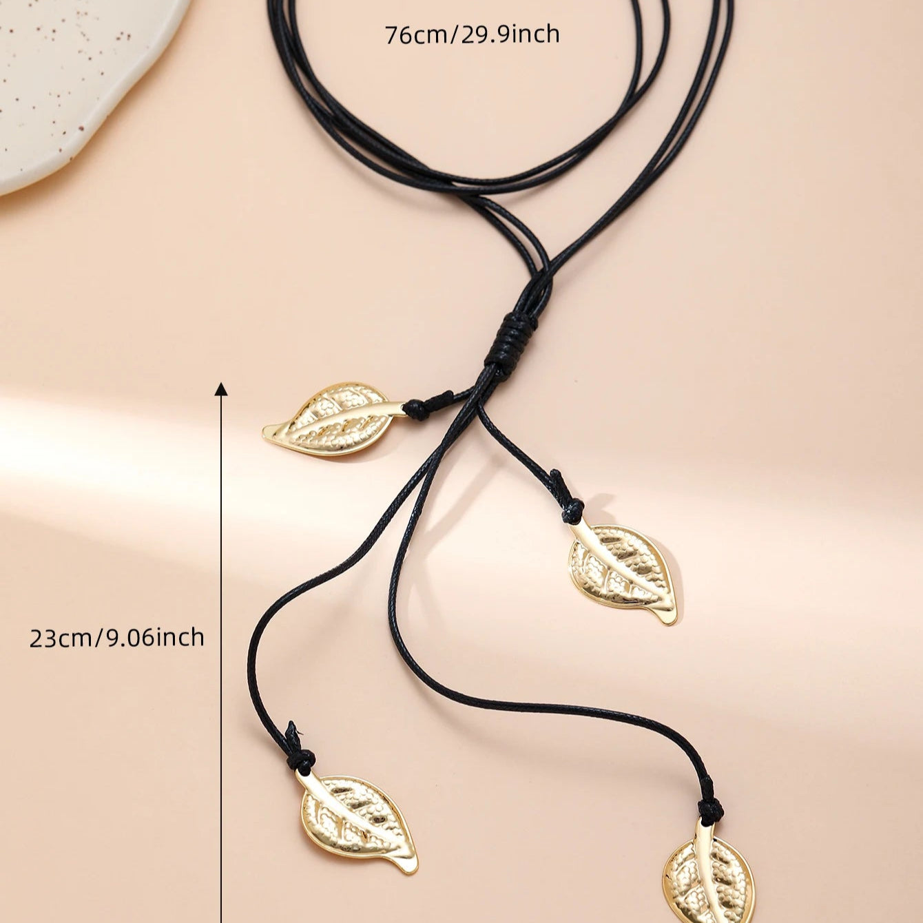 Κολιέ με Φύλλο Φθινοπώρου ως Κρεμαστό