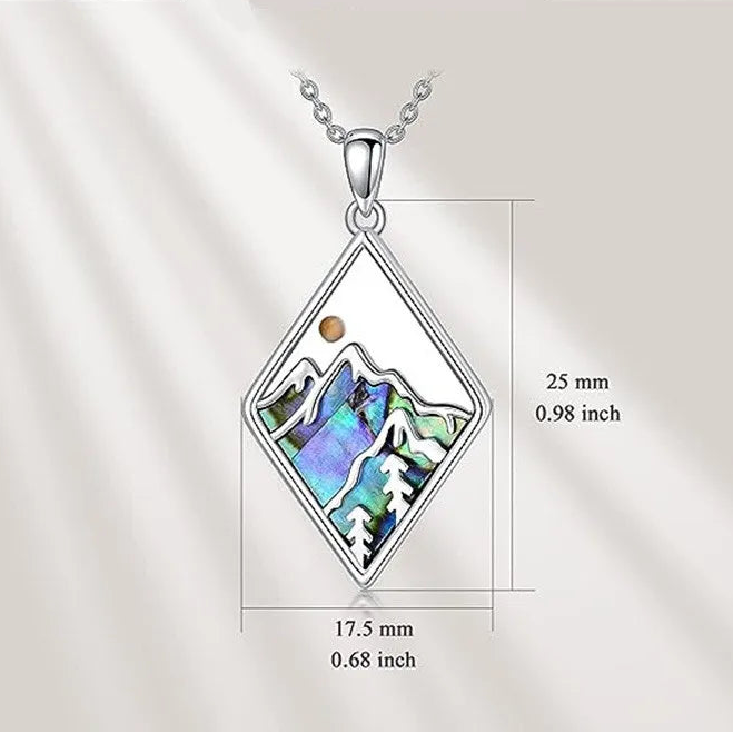 Κολιέ με Γεωμετρικό Κρεμαστό Βουνό