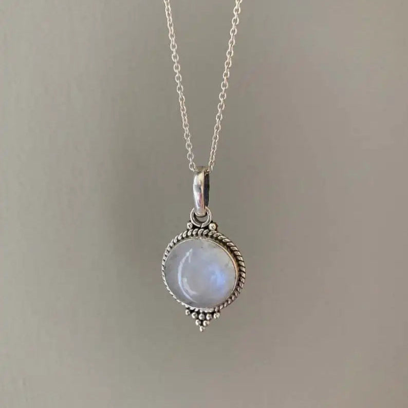 Κολιέ με Μενταγιόν Φεγγαρόπετρας Vintage Στυλ 