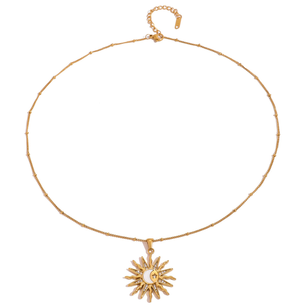 Collier avec Charmant Pendentif Soleil et Lune