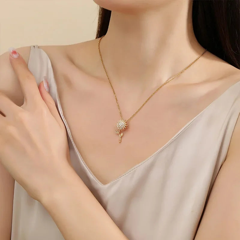 Κολιέ Elegant με μακρύ μενταγιόν ηλίανθου