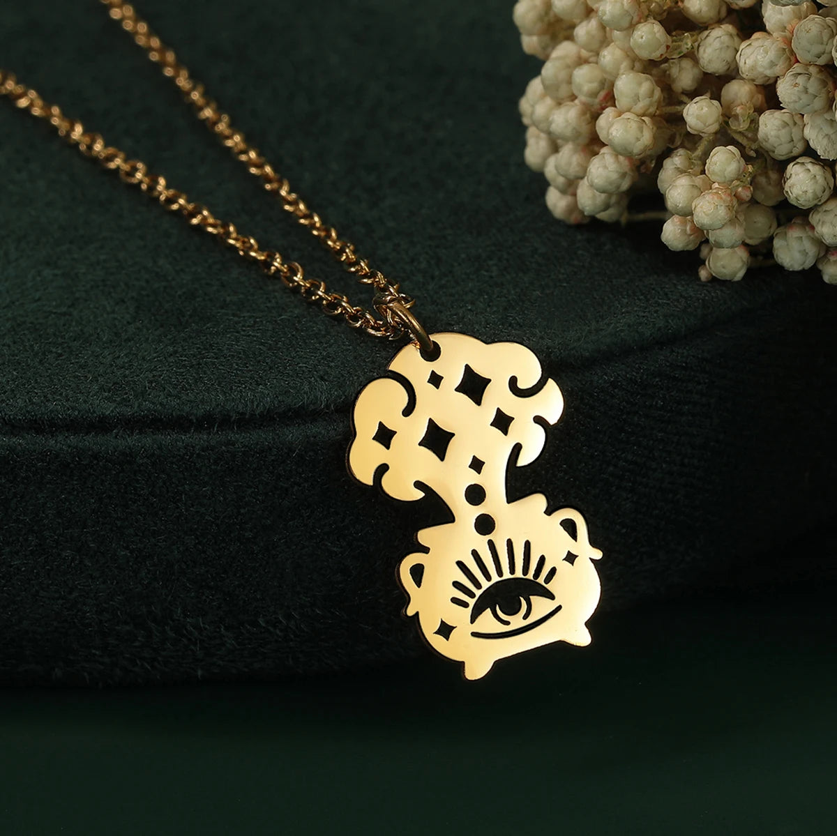 Κολιέ με μενταγιόν λέβητα μαγείας Wiccan χρυσό