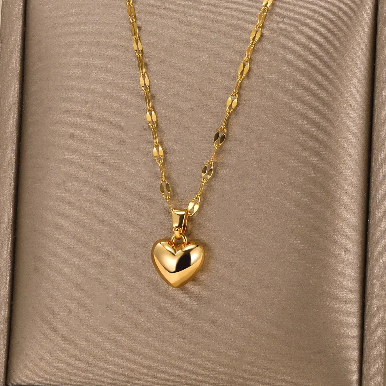 Collier Pendentif Coeur Doré