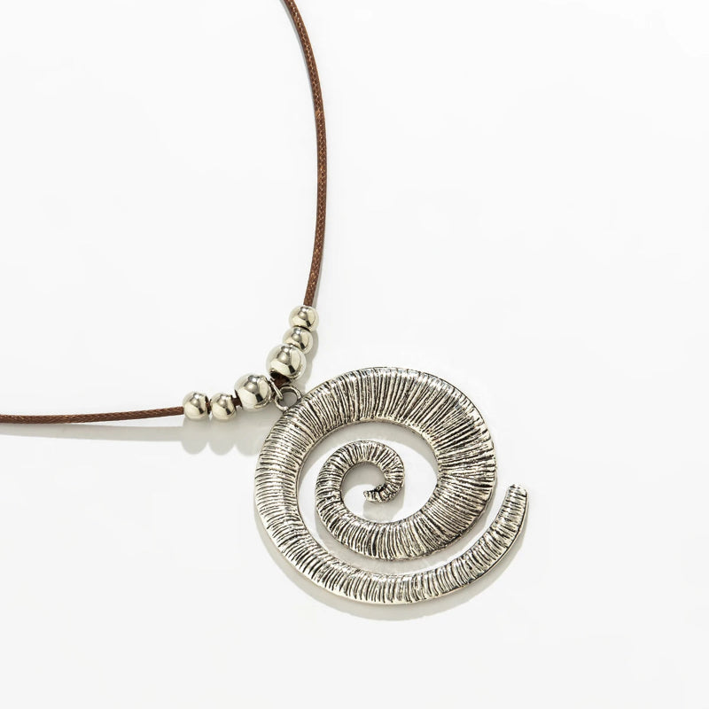 Collier Pendentif Coquillage Spirale
