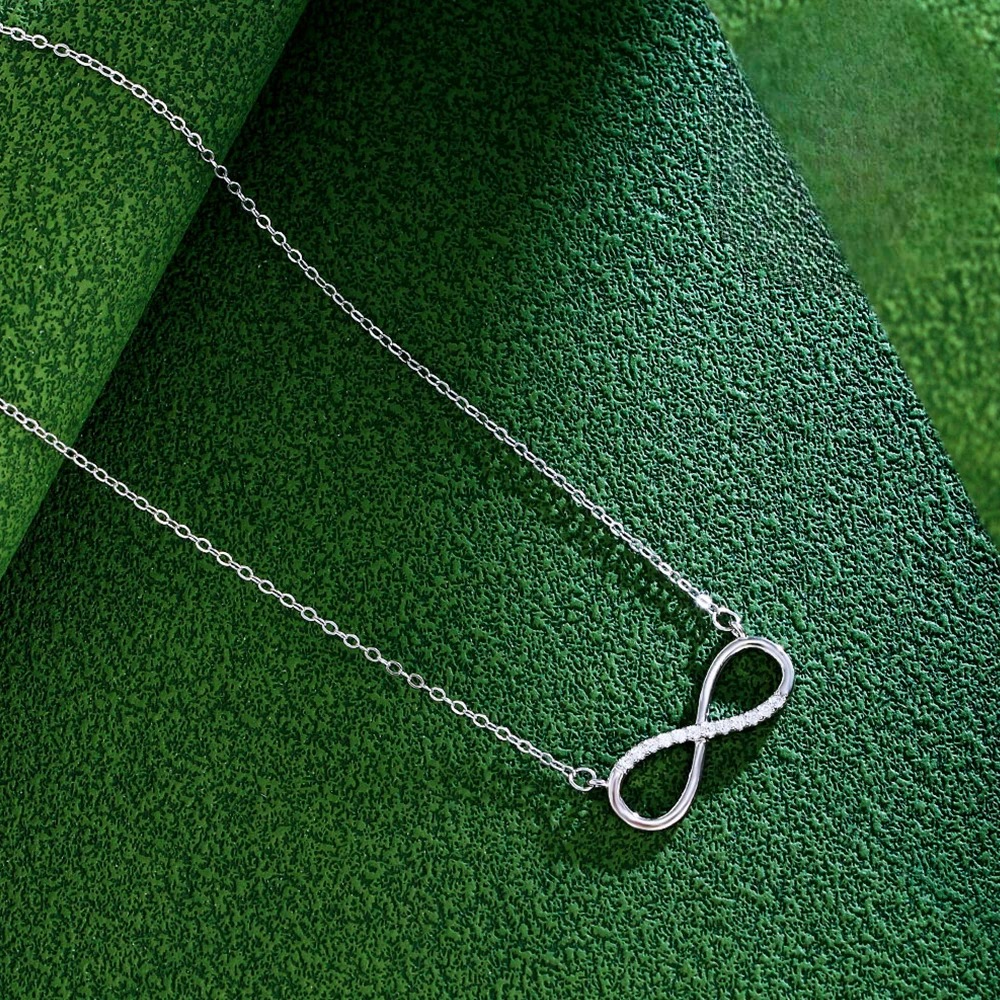 Κολιέ με μενταγιόν γοητείας με άπειρο ζιρκόνιο