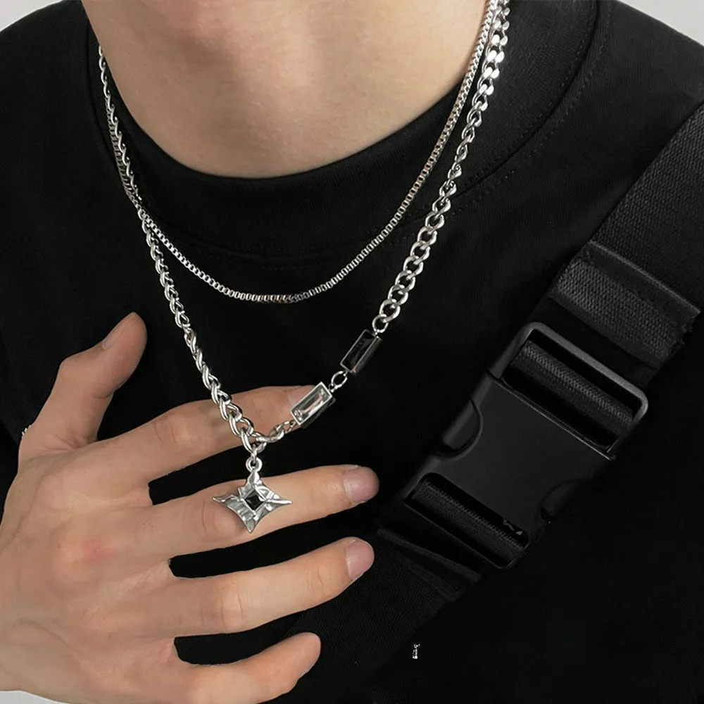 Κολιέ με μενταγιόν αστέρι με λίθο ζιργκόν