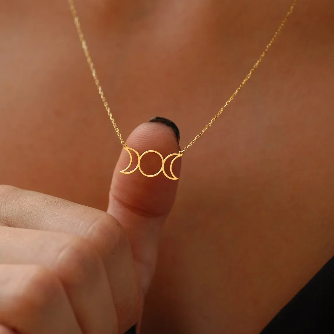Κολιέ με μενταγιόν Τριπλή Σελήνη Μάγισσα Wiccan