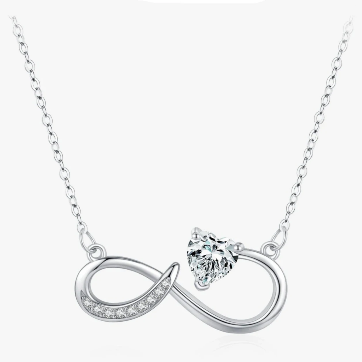 Κολιέ με μενταγιόν άπειρο και λιοντάρι από ζιργκόν