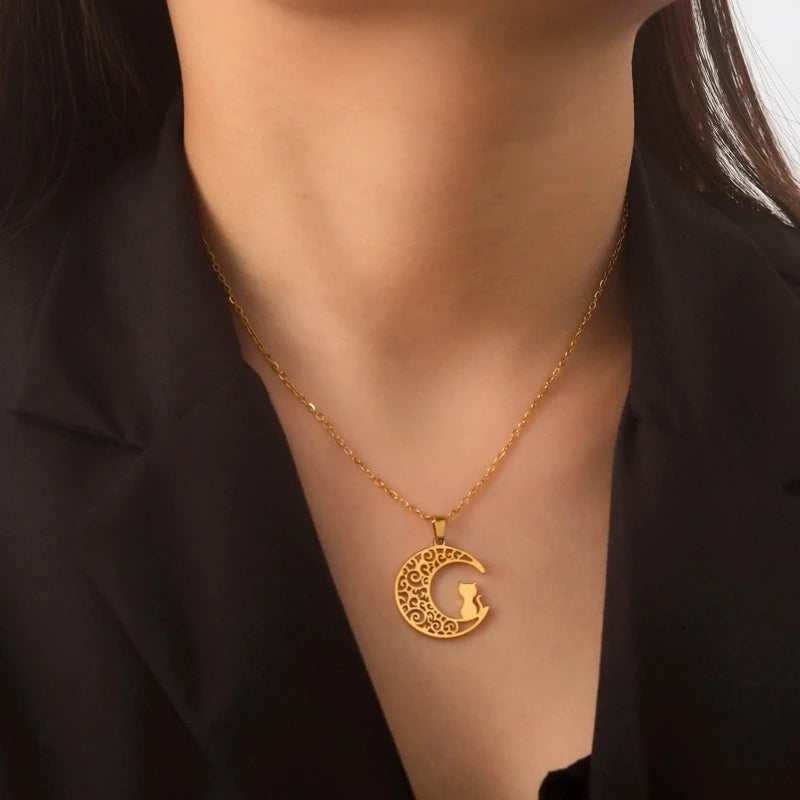 Κολιέ με μενταγιόν Φεγγάρι της Γάτας