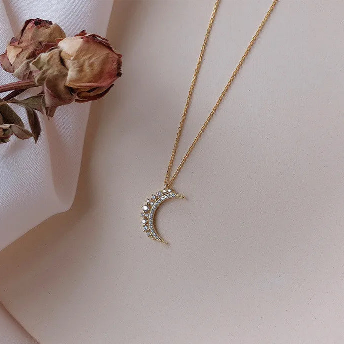 Κολιέ με μενταγιόν σελήνης από ζιρκόν για γυναίκες χρυσό